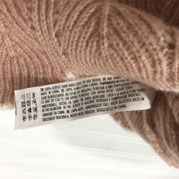 ENDLESS ROSE Cottagecore Sweater - Picture 5 of 5